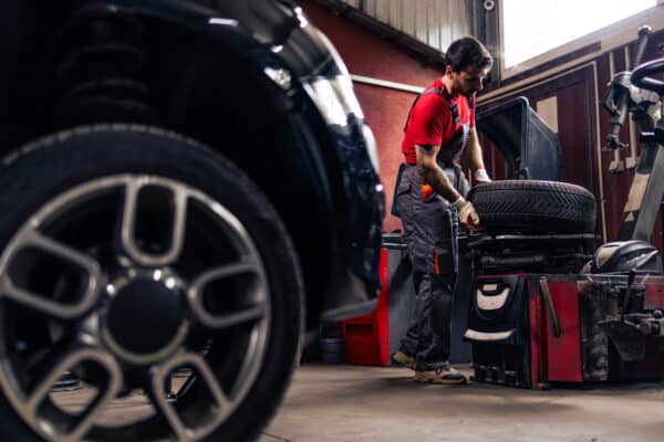 Customization Connoisseurs: Expert Insights on Vehicle Modifications