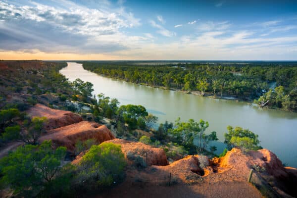 Cultural Crossroads: Indigenous Experiences in the Northern Territory
