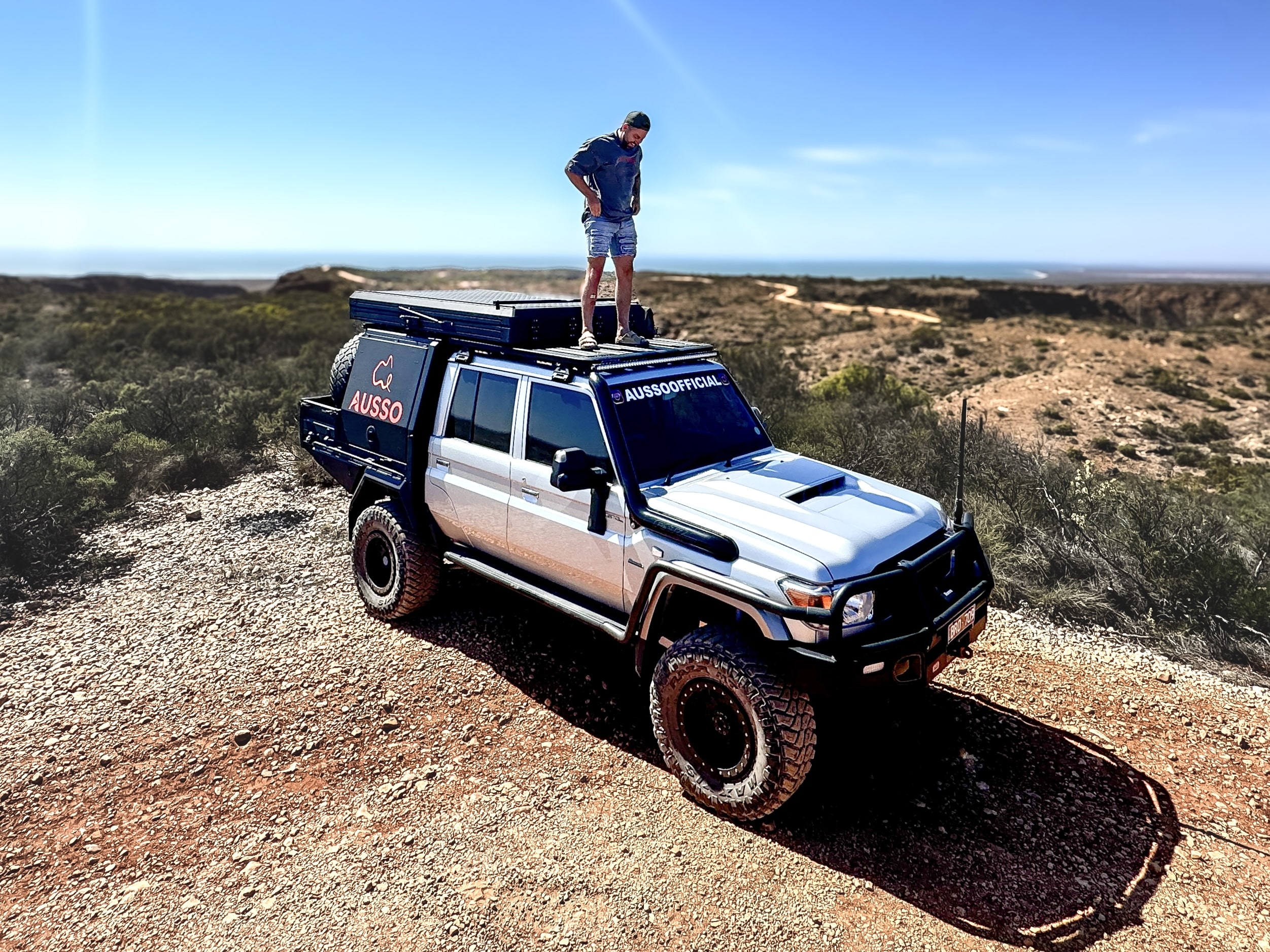 Off-Roading Down Under: The Influence of Indigenous Wisdom on Adventure Car Culture