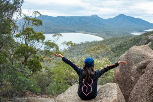 How to Navigate Without a GPS in the Aussie Outback
