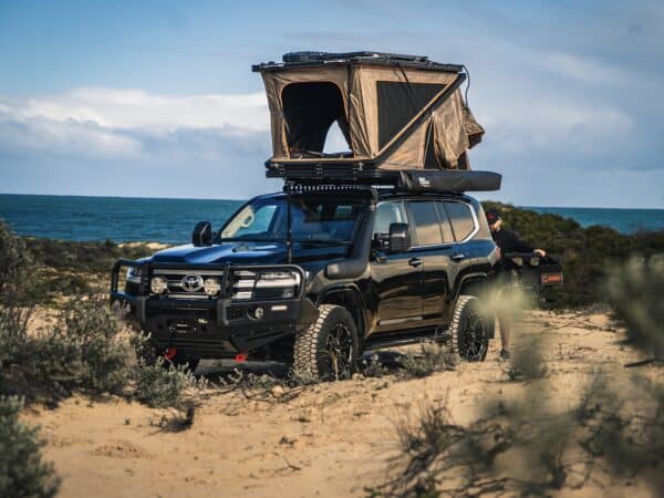 Fully Kitted 300 Series Sahara